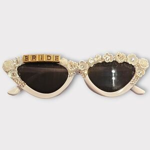 Handmade BRIDE Swarovski Crystal Cat-Eye Sunglasses